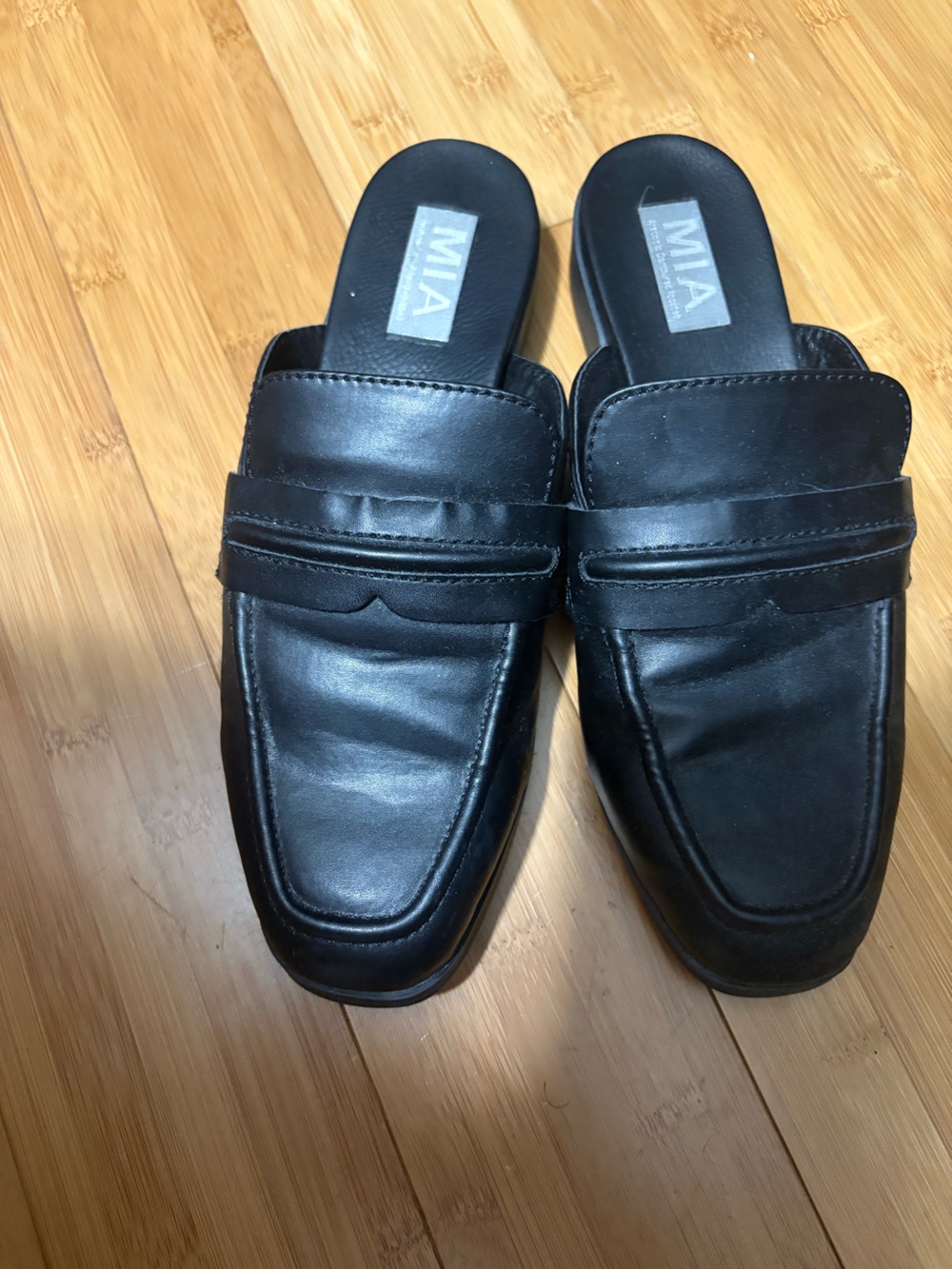 Women’s MIA Black Leather Slip-On Mules